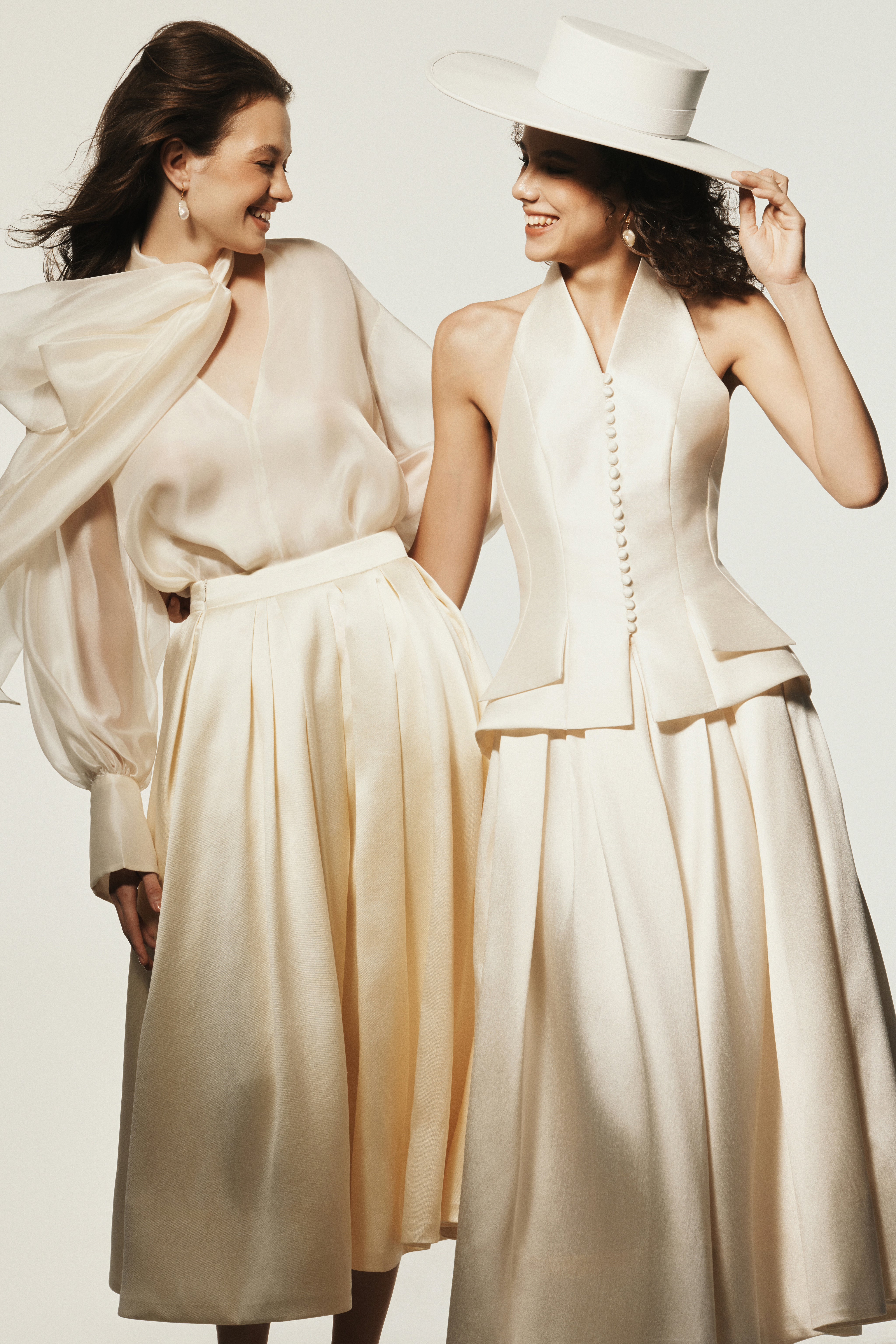 THE CAPSULE 01 – Power in Softness: Redefining Modern Femininity