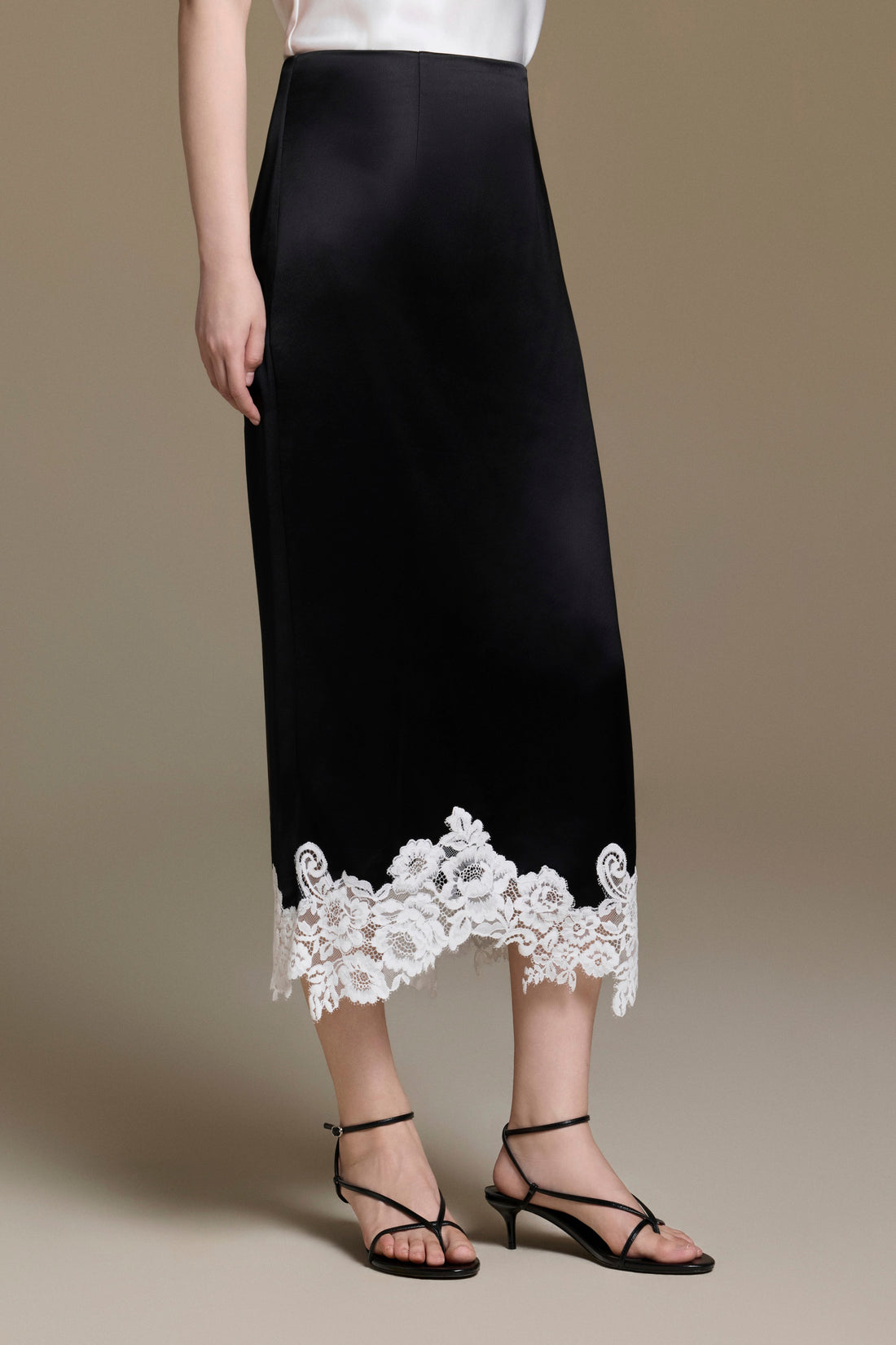 Velour Silk Skirt | 01-velour-silk-skirt #Color_Black