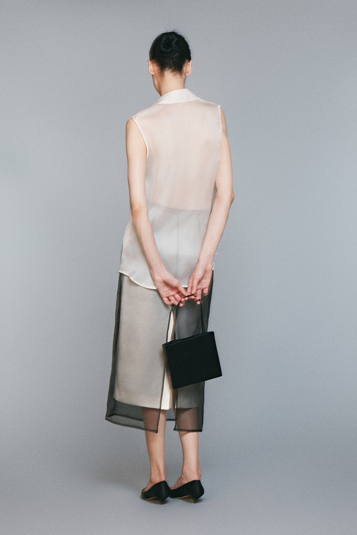 Claro Organza Sleeveless Blouse | 03-claro-organza-sleeveless-blouse.jpg