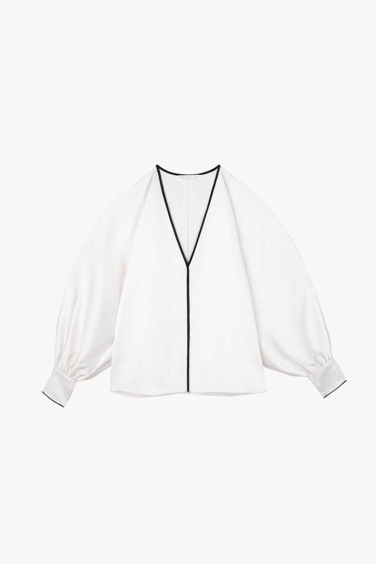 Leisure Black-trimmed Silk Blouse | Product shot 09