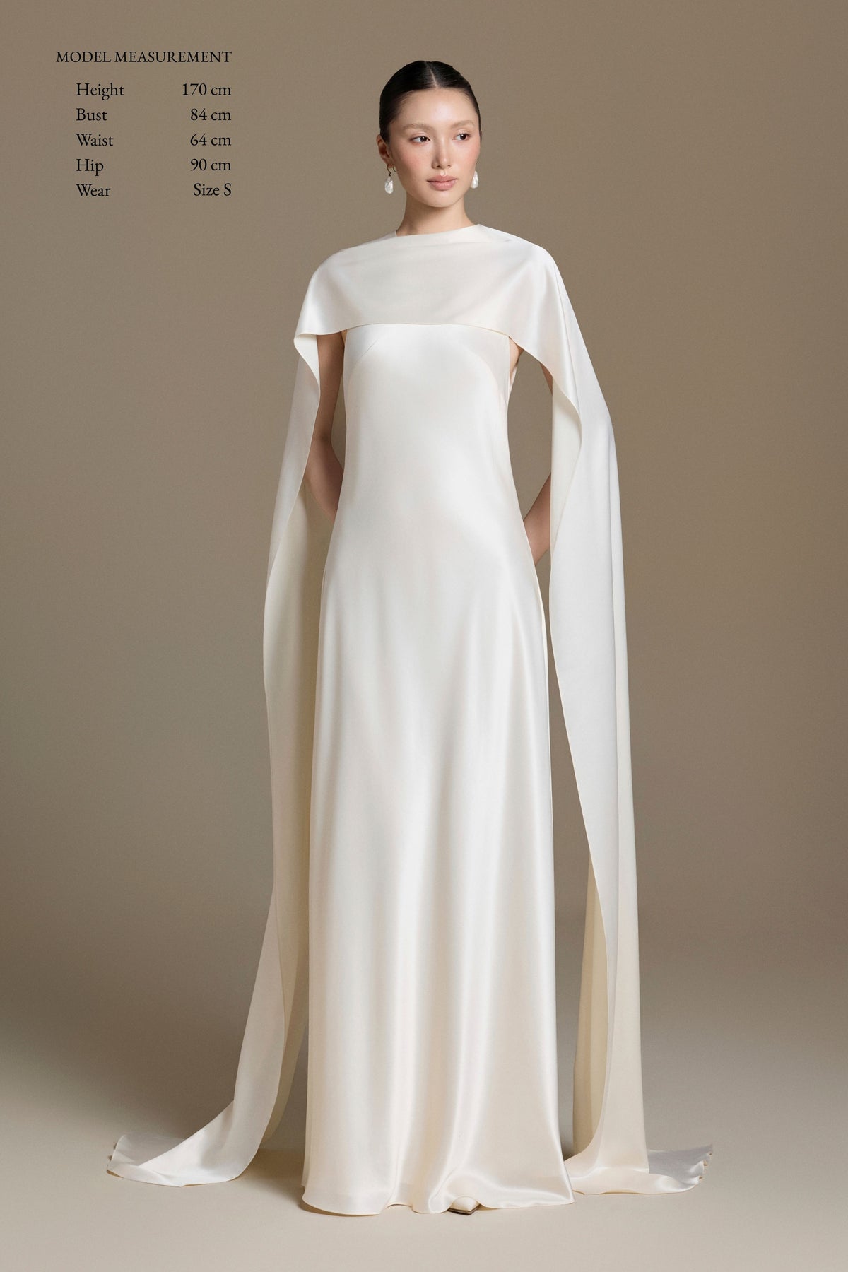 Rhea Long-train Silk Dress | Catalogue 06