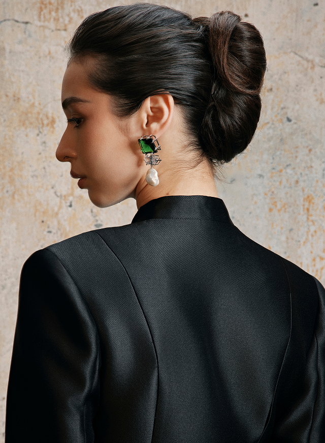 Silhouette Jacket
