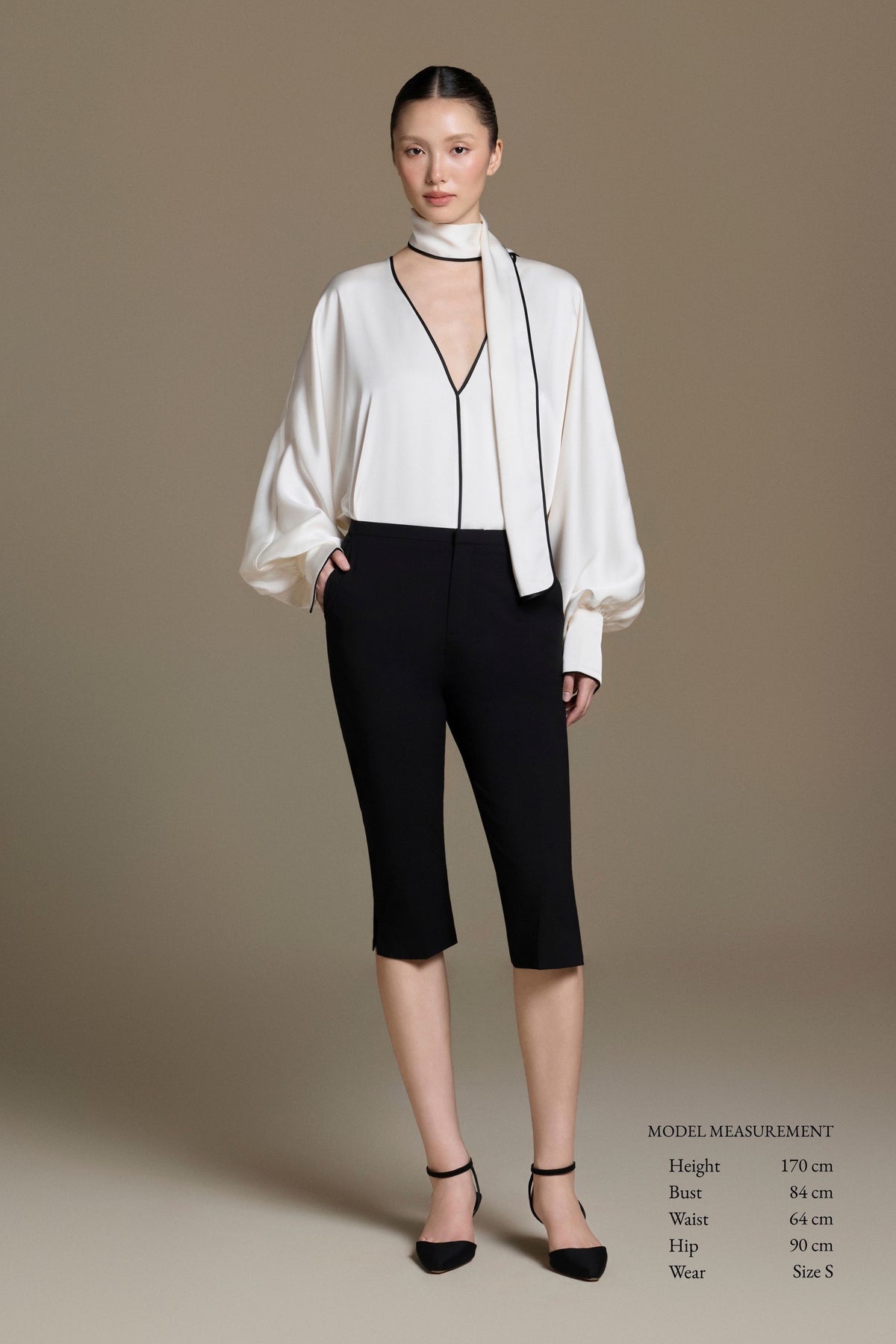 Sleek Capri Pants | 04-sleek-capri-pants
