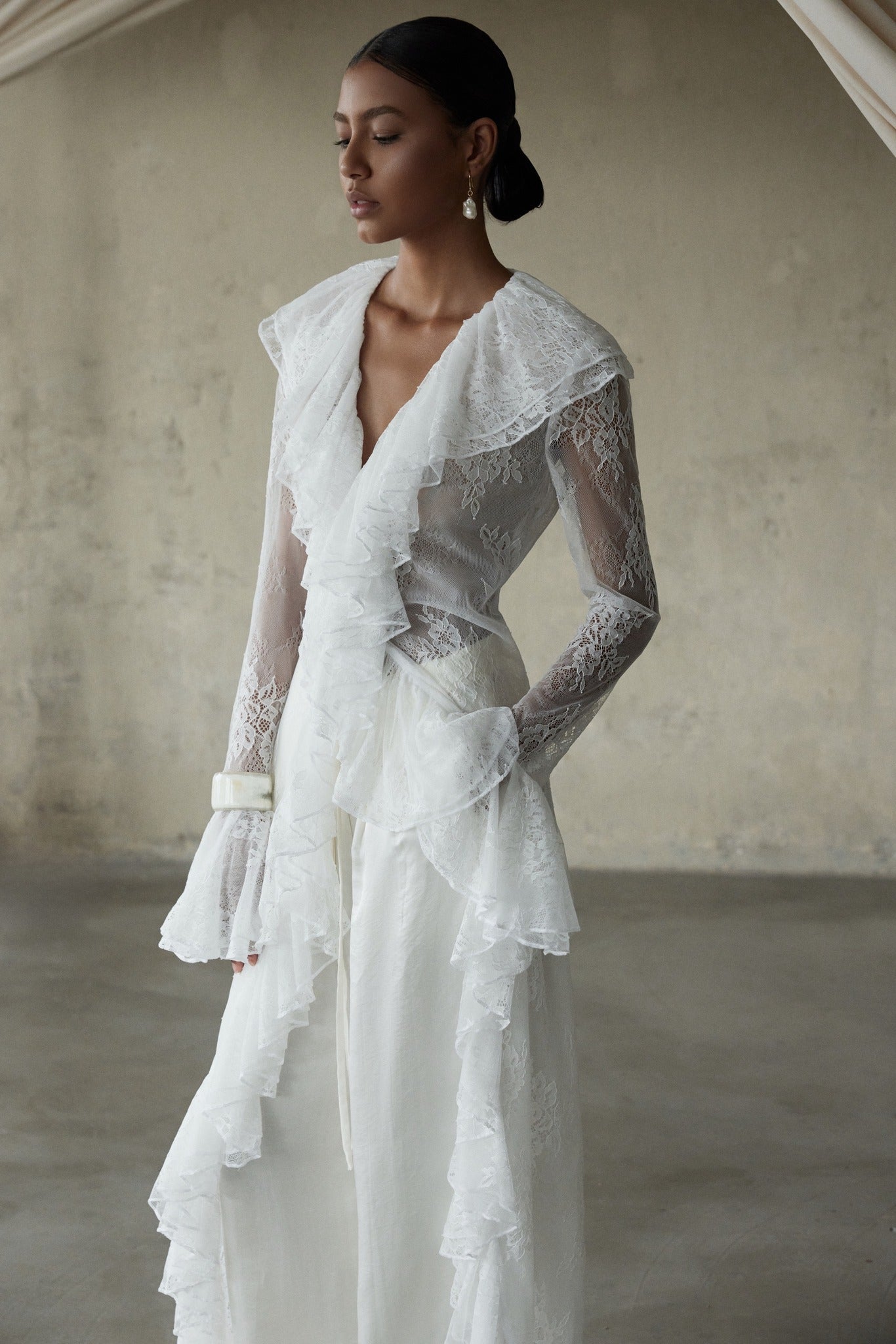 ĐÀO Lace Blouse