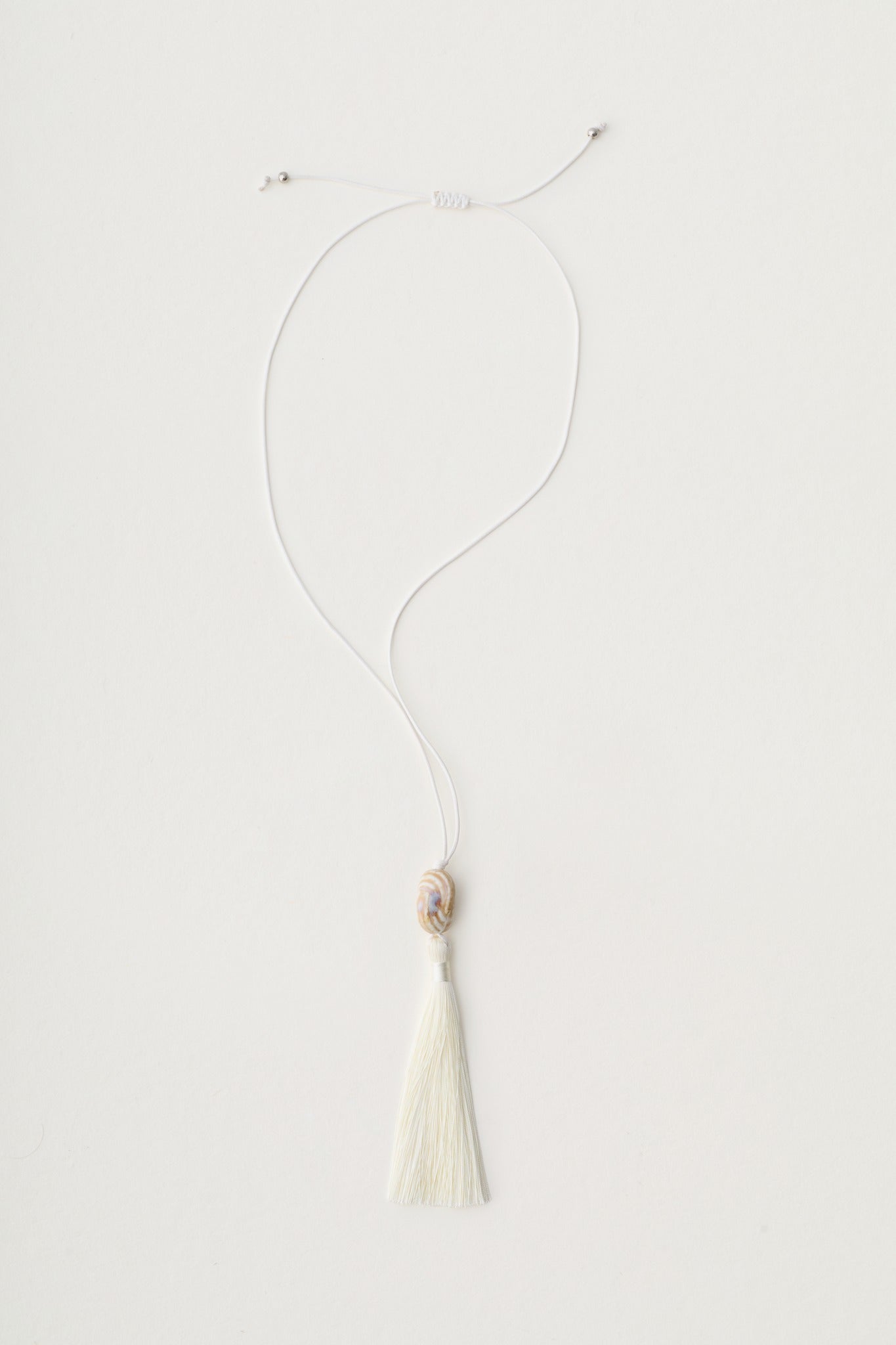 GỐM WHITE NECKLACE