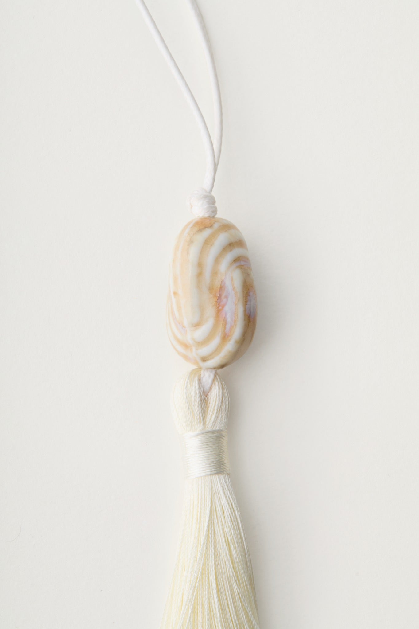 GỐM WHITE NECKLACE