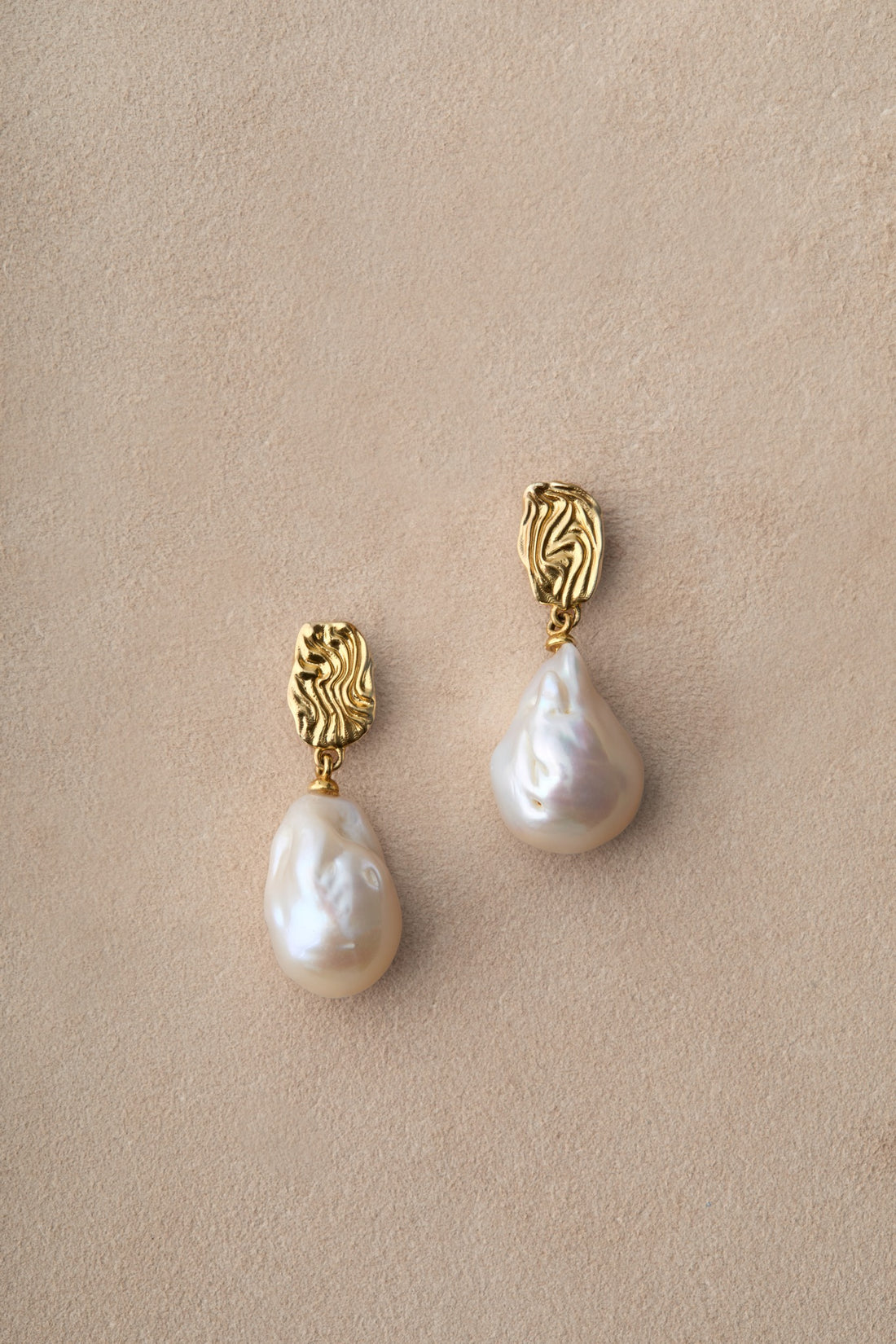 TRAI BRASS EARRINGS