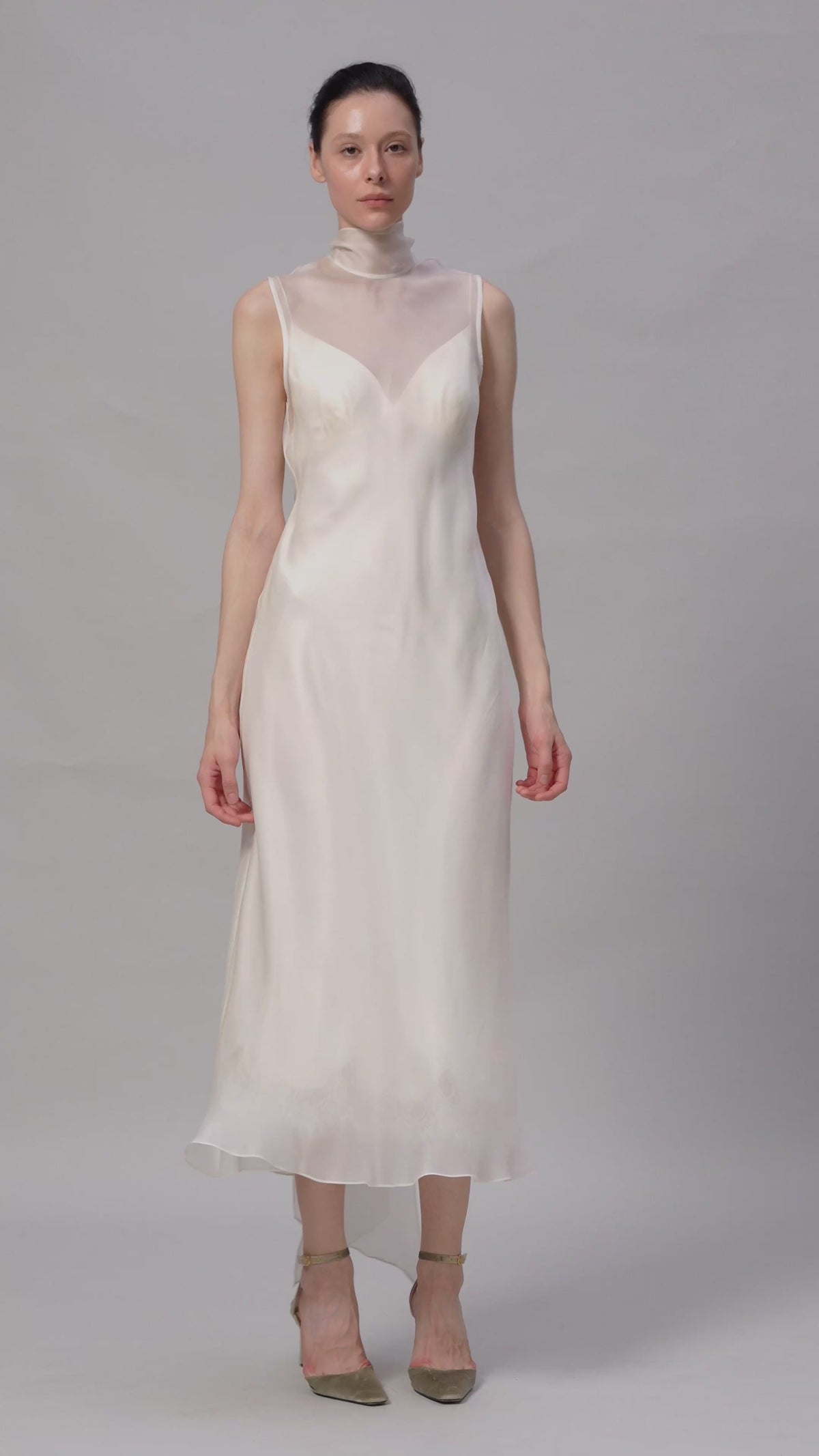 Enchant Organza Silk Dress | 07-echant-organza-silk-dress.mp4