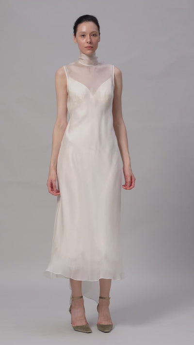 Enchant Organza Silk Dress | 07-echant-organza-silk-dress.mp4